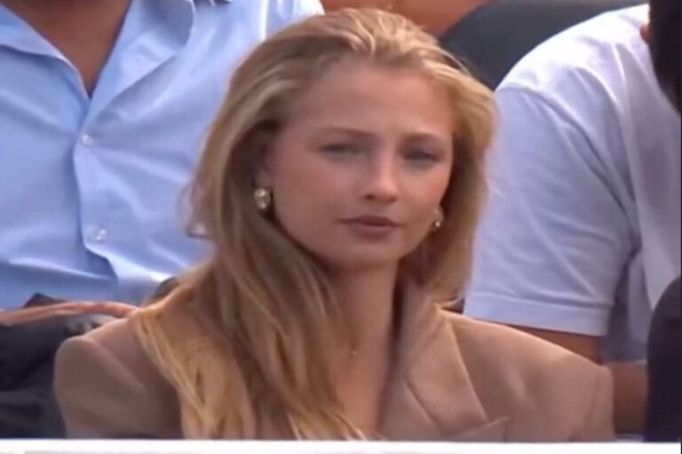 Τσιτσιπάς: Η σύντροφός του έκλεψε τις εντυπώσεις στις κερκίδες στο Miami Open