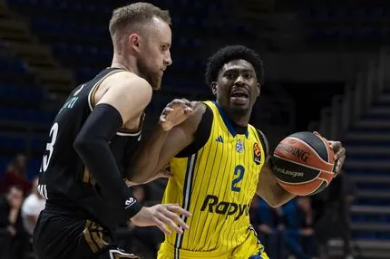 Μακάμπι – Dubai BC 104-100: Γύρισε από το -15 και την ξέρανε στην παράταση για να πάρει 7η νίκη σε 8 ματς