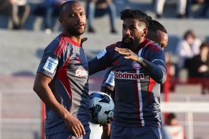 Πανσερραϊκός – Ολυμπιακός 1-2: Ο Ελ Κααμπί φώναξε ξανά δυναμικό παρών και οι ερυθρόλευκοι πέρασαν από τις Σέρρες