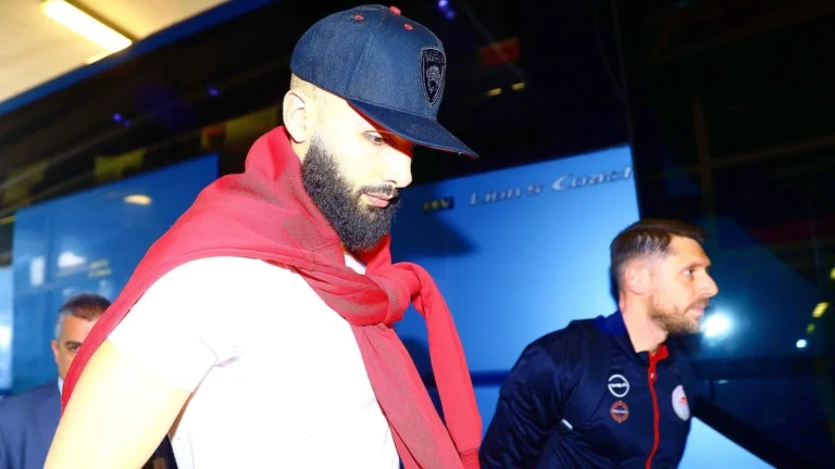 Παναθηναϊκός – Ολυμπιακός: Ο Φουρνιέ δίπλα στην ομάδα του για το ντέρμπι