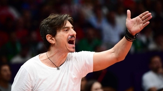 Γιαννακόπουλος: «32 αγωνιστικές και 2 εκατομμύρια στον Ναν, 3 φορές να πει συγγνώμη ο Ντόρσεϊ!