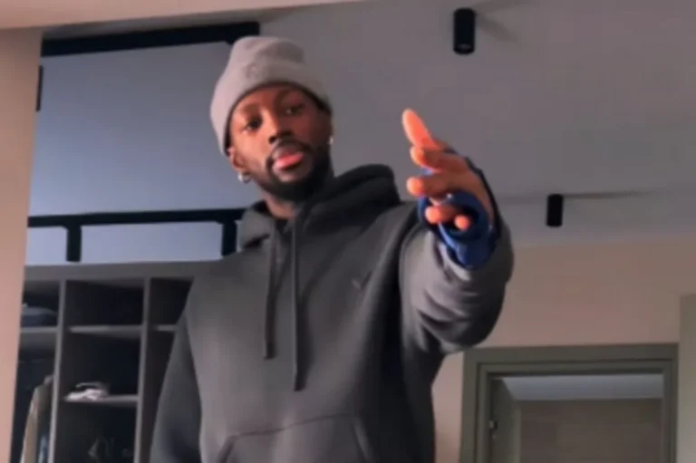 Παναθηναϊκός AKTOR: Το VIDEO με τον Γκραντ να φοράει ειδικό νάρθηκα στο αριστερό χέρι