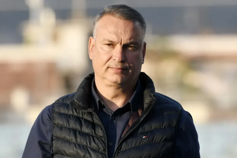 Άρης: Οι αναγκαστικές αλλαγές στην άμυνα από τον Γρηγορίου και ο Καντεβέρε
