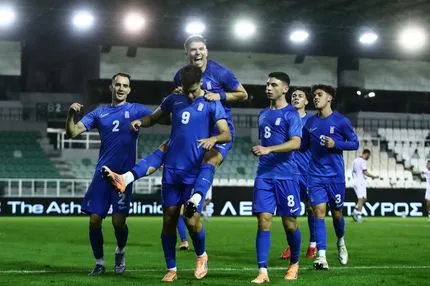 Εθνική Ελπίδων: Ανοίγουν ακόμη δύο θύρες στο γήπεδο της Λεωφόρου