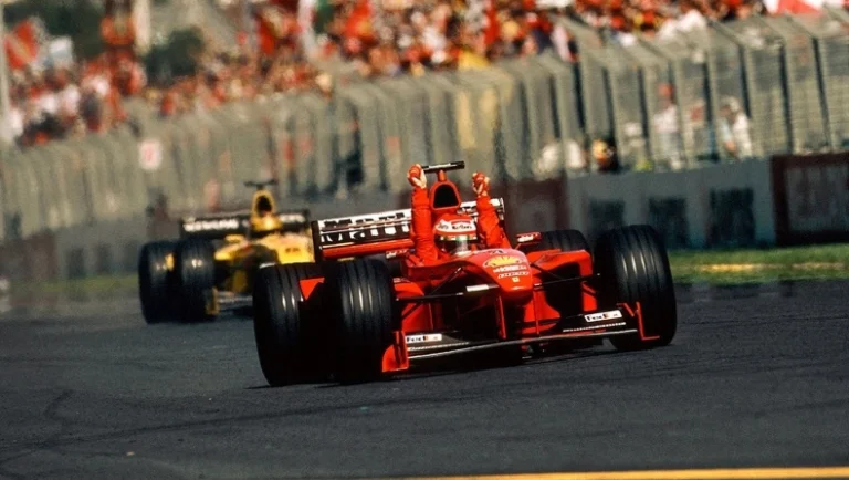 Σαν Σήμερα: H πρώτη νίκη του Ιρβάιν στην F1