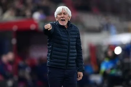 Γιοβάνοβιτς: «Ο Τετέη μπορεί να μας βοηθήσει και αριστερά»