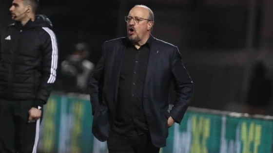 Μπενίτεθ: “Επαγγελματική εμφάνιση, οι παίκτες μου προσπαθούν πολύ ακόμα κι όταν δεν τους βγαίνει το παιχνίδι”