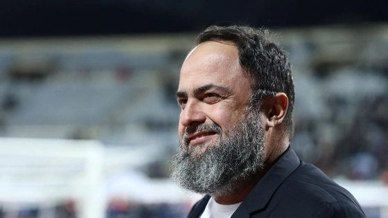 Ολυμπιακός: Τα χρόνια πολλά του Footmercato στον σύλλογο και η αποθέωση στον Βαγγέλη Μαρινάκη