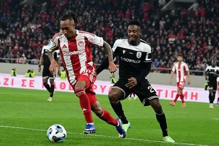 Stoiximan Super League: Οι ημερομηνίες των playoffs και οι τρεις διακοπές