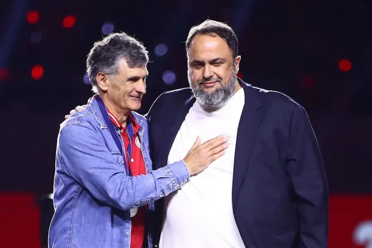 Ολυμπιακός: Συνάντηση Μαρινάκη – Μεντιλίμπαρ ενόψει playoffs και μήνυμα για το πρωτάθλημα