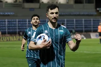 Λεβαδειακός – Ατρόμητος 1-0: Οι Boιωτοί επέστρεψαν στις νίκες μετά τον Φλεβάρη, στα playouts οι Περιστεριώτες