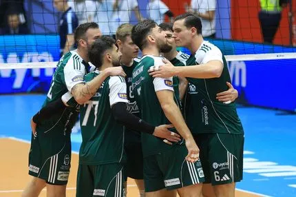 Παναθηναϊκός – Φλοίσβος 3-2: Λύγισε στο tie break την ομάδα-έκπληξη που τα έδωσε όλα και στέφθηκε Κυπελλούχος μετά από 16 χρόνια