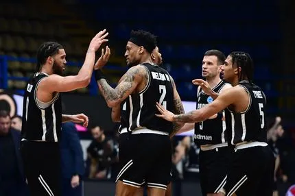 Περιστέρι Betsson – ΠΑΟΚ 88-80: Ο ένας το γόητρο, ο άλλος τη μεγάλη πρόκριση στα ημιτελικά του FIBA Europe Cup