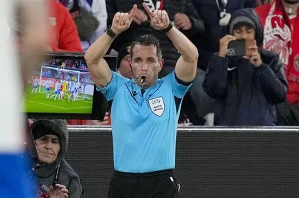 Stoiximan Super League: Οι διαιτητές για την πρεμιέρα των playoffs