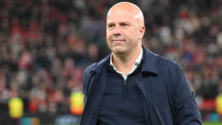 Σλοτ: «Το μέλλον διαγράφεται πολύ λαμπρό για αυτήν την ομάδα»