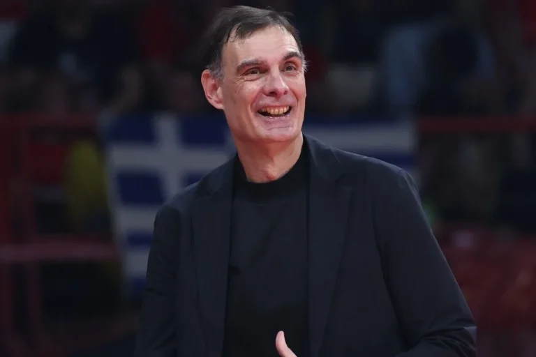 Μπαρτζώκας: «Εκπληκτικό το νέο ΣΕΦ από μακέτες που έχω δει – Εύχομαι να είμαι εδώ και να το ζήσω ως προπονητής»