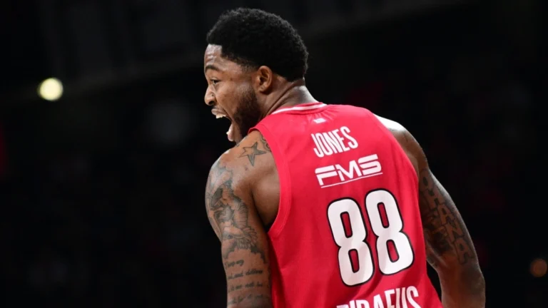 Παναθηναϊκός-Ολυμπιακός: Τρεις αγωνιστικές ο Τζόουνς, η ποινή σε Γιαννακόπουλο και πρόστιμο σε Άταμαν