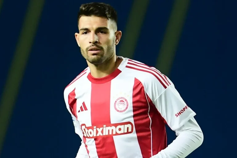 Ολυμπιακός: Η Μόντσα ενδιαφέρεται για τον Καλογερόπουλο