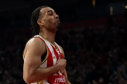 Βιλερμπάν – Ερυθρός Αστέρας 93-106: Βήμα play-in για τους Σέρβους