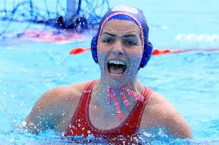 Βουλιαγμένη – Ολυμπιακός 13-15: Ερυθρόλευκο το Κύπελλο Ελλάδας στο πόλο γυναικών, back to back κατάκτηση