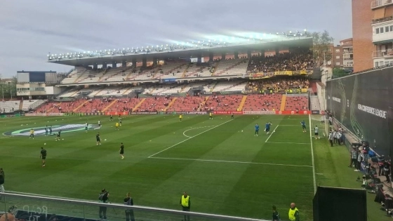 Ράγιο Βαγεκάνο – ΑΕΚ: Οι παίκτες της Ένωσης αποθεώθηκαν στην προθέρμανση