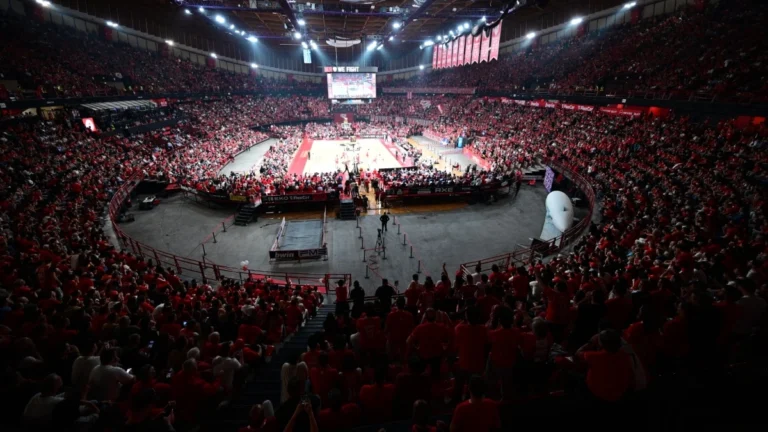 ΚΑΕ Ολυμπιακός: «Μην προμηθεύεστε εισιτήρια από τρίτους