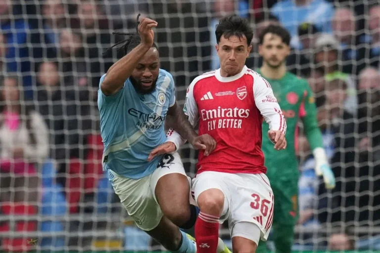 Premier League: Δύο υπερυπολογιστές απαντούν για το φαβορί της κατάκτησης του τίτλου