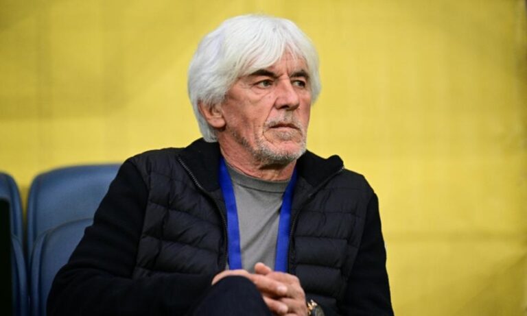 Γιοβάνοβιτς: «Ίσως χρησιμοποιήσουμε ξανά τον σχηματισμό με 3 στόπερ»