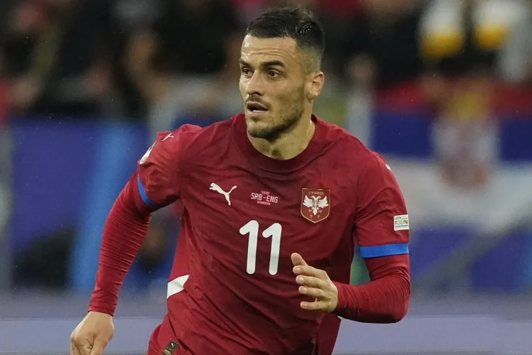 ΑΕΚ: Καλύτερη η πρόταση της Ένωσης από της PSV για Κόστιτς