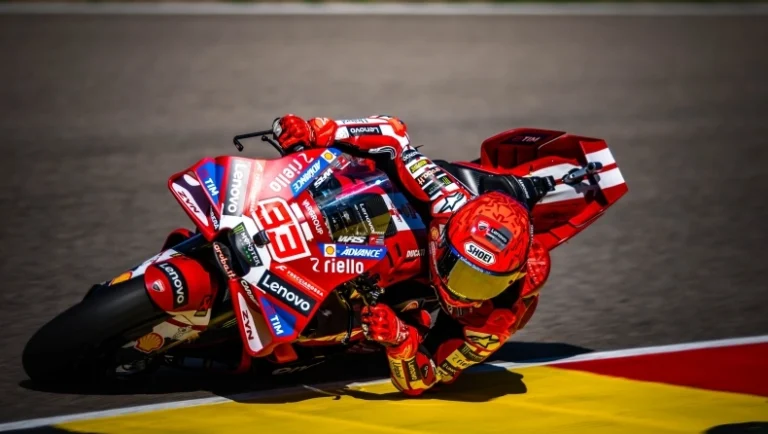 MotoGP: Ολοκληρωτικός θρίαμβος και ρεκόρ του Μ. Μάρκεθ στο GP Γερμανίας