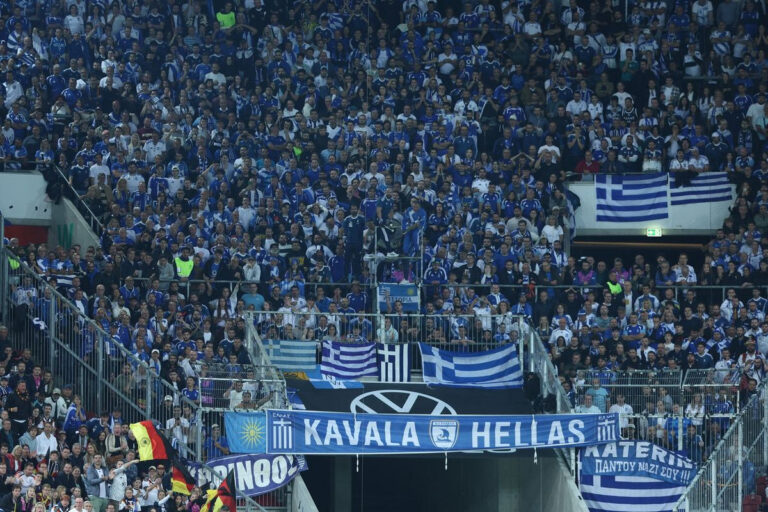 Ελλάδα – Ολλανδία: Η Τούμπα… φοράει «Γαλανόλευκα»