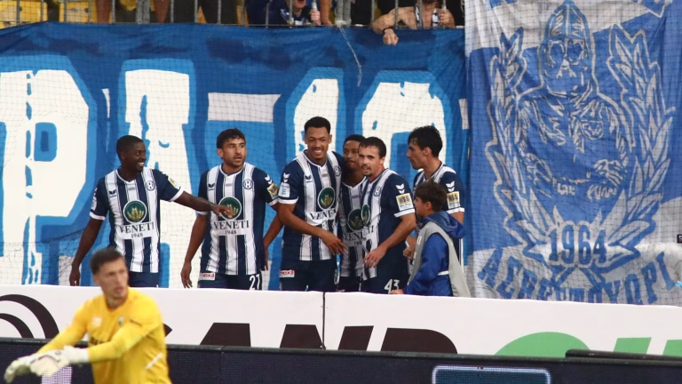Ηρακλής – Λεβαδειακός 2-0: Καθάρισε μέσα σε τέσσερα λεπτά ο Γηραιός στο Καυταντζόγλειο