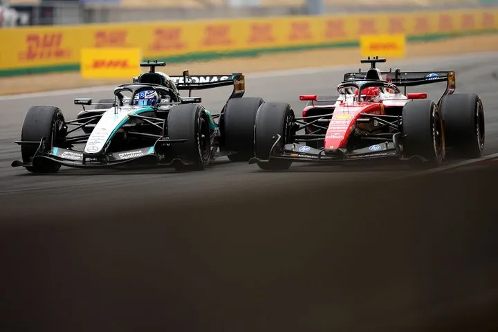 F1: Ο Αντονέλι νίκησε άνετα στις ΗΠΑ αλλά δεν «καθάρισε» το πρωτάθλημα