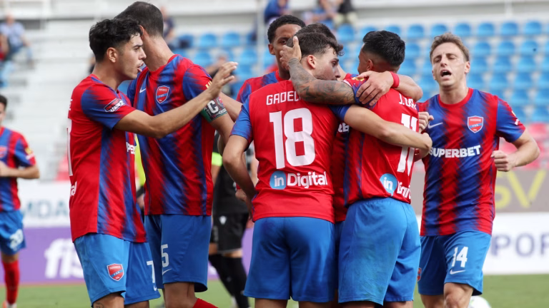 Superbet League 2: Όλα τα βλέμματα στα ντέρμπι σε Καλλιθέα και Νέα Σμύρνη